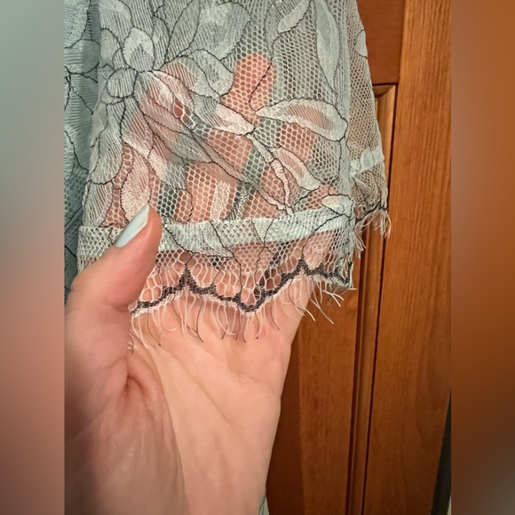 Lace Maxi Dress - Picture 5 of 7